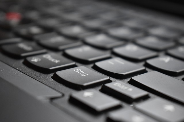 Il primo PC pieghevole al mondo in pre-ordine a 2.799 euro