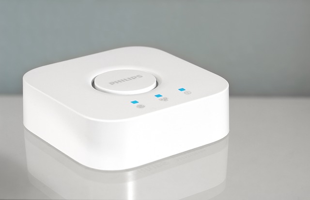 Philips Hue lancia le sue lampadine a incandescenza e altri prodotti